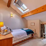 2 Bed In Skipton Oc-94337 *